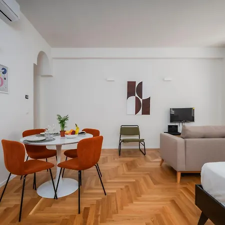 Prati Zen Boutique Studio-zen37 *